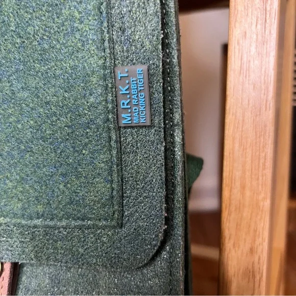 Mad Rabbit Kicking Tiger (M.T.K.R.) green felt backpack - Picture 5 of 8